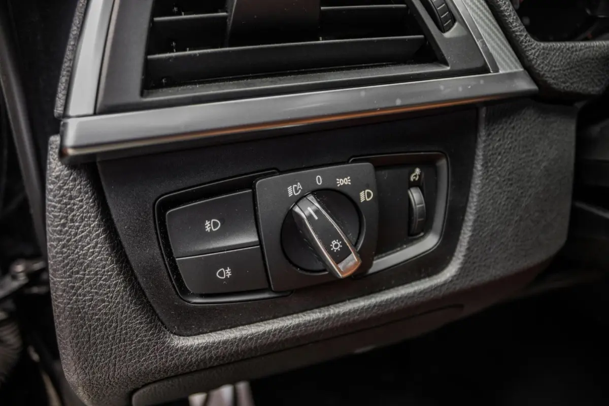 420i M-Sport | PANO | 20" | CARPLAY | LEER | VIRTUAL