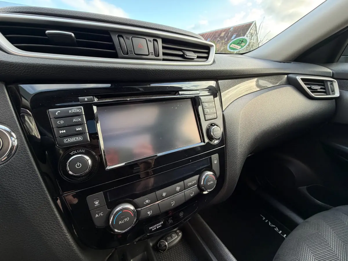 1.6 DIG-T N-Connecta / Pano / Top View / Keyless / Trekhaak / Zeer nette Auto ! .