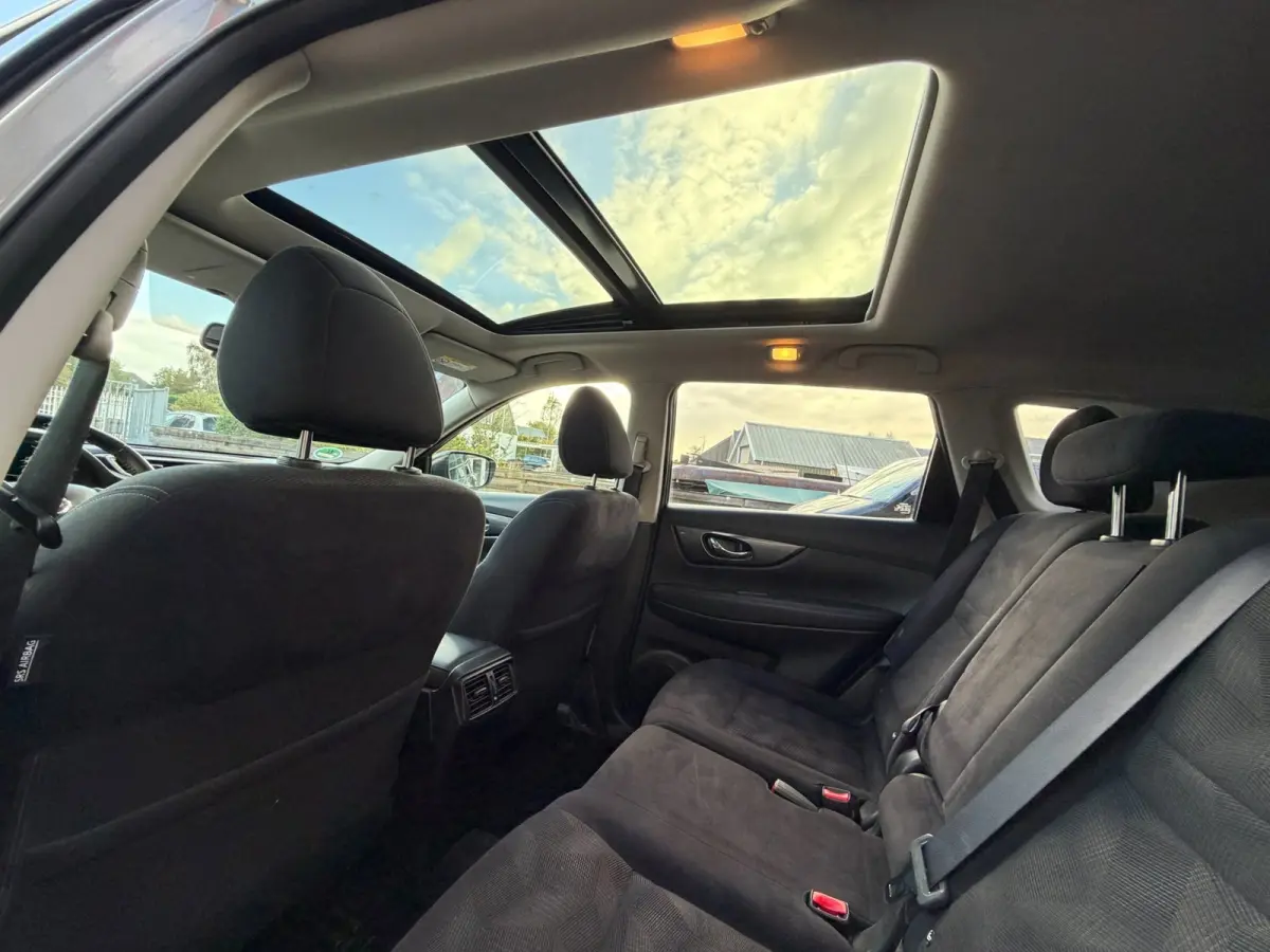 1.6 DIG-T N-Connecta / Pano / Top View / Keyless / Trekhaak / Zeer nette Auto ! .