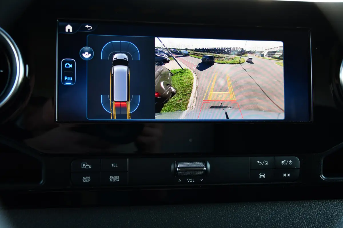 315 1.9 CDI RWD L2H2 PB Edition FACELIFT! Camera, Adaptieve Cruise, LED, 150pk, Automaat, 10,5'' Mbux, Sensoren, 3 Jaar Garantie, Uniek!