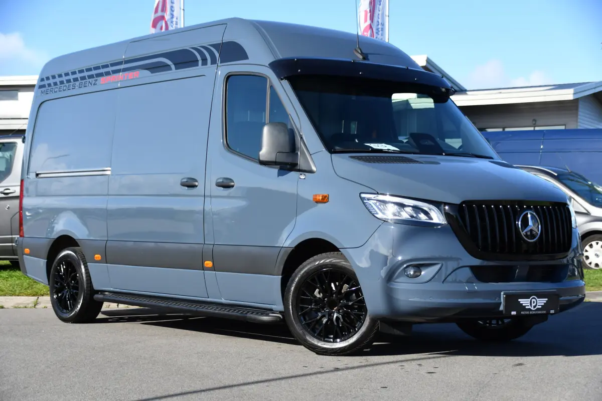 315 1.9 CDI RWD L2H2 PB Edition FACELIFT! Camera, Adaptieve Cruise, LED, 150pk, Automaat, 10,5'' Mbux, Sensoren, 3 Jaar Garantie, Uniek!