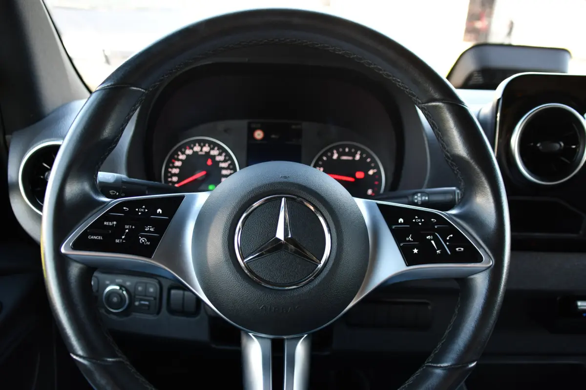 315 1.9 CDI RWD L2H2 PB Edition FACELIFT! Camera, Adaptieve Cruise, LED, 150pk, Automaat, 10,5'' Mbux, Sensoren, 3 Jaar Garantie, Uniek!