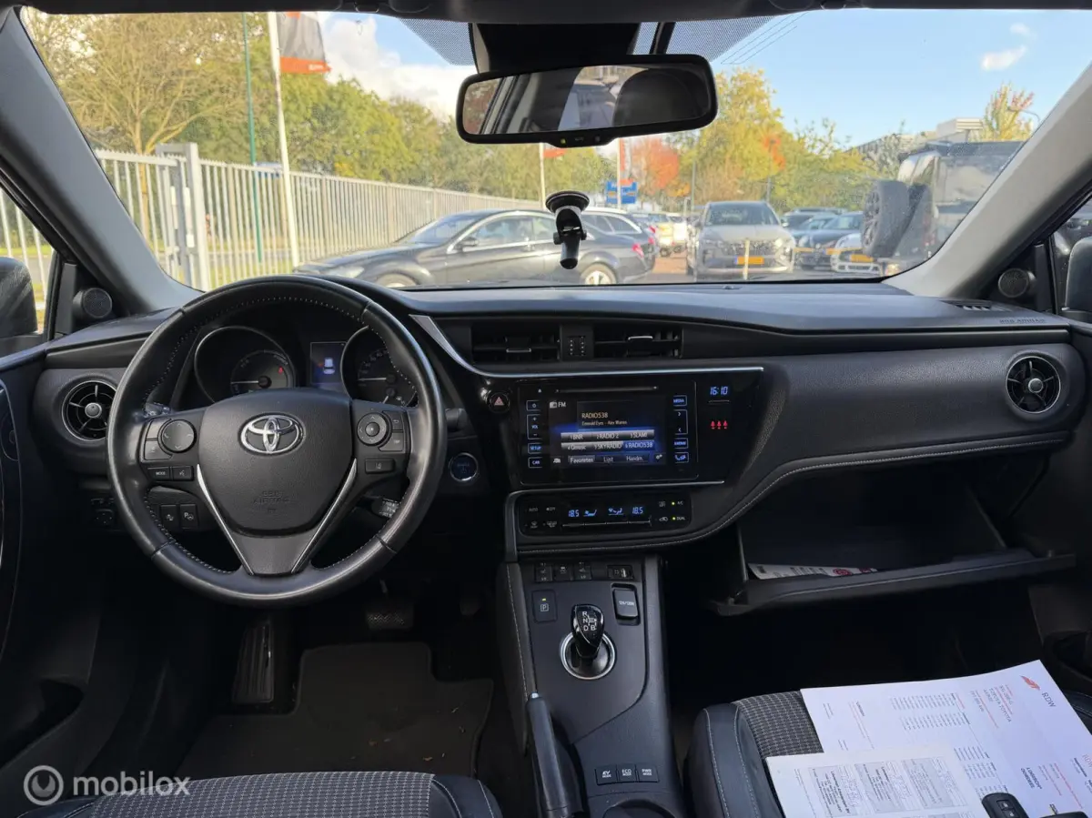 1.8 Hybrid Executive Half Leder Nav Camera Trekh Nap