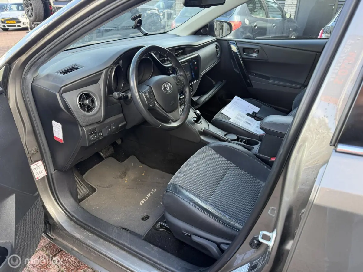 1.8 Hybrid Executive Half Leder Nav Camera Trekh Nap