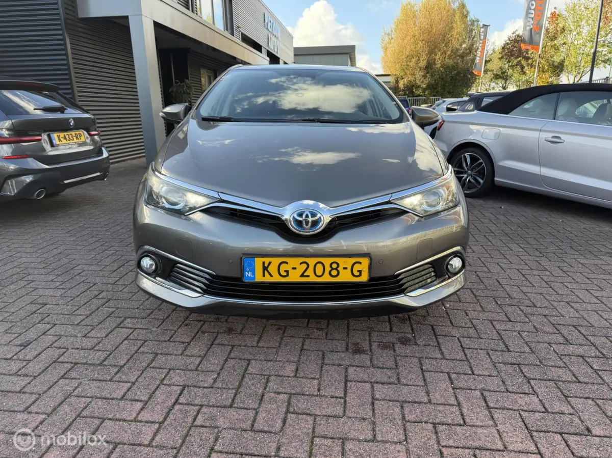 1.8 Hybrid Executive Half Leder Nav Camera Trekh Nap