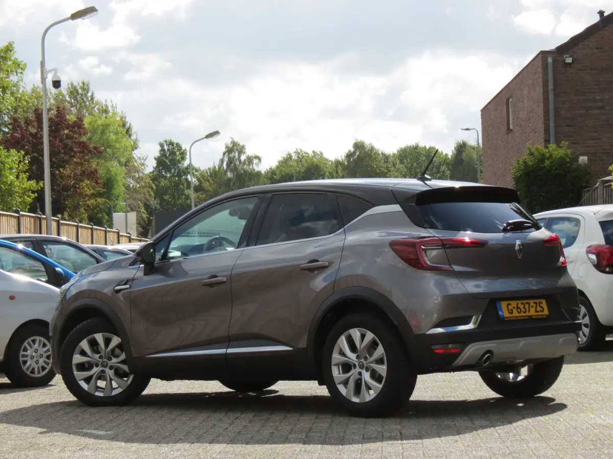 1.3 TCe 130 Intens Two-Tone AUTOMAAT | 1e EIGENAAR | CAMERA | CARPLAY | KEYLESS ENTRY | LED KOPLAMPEN | NAVI |