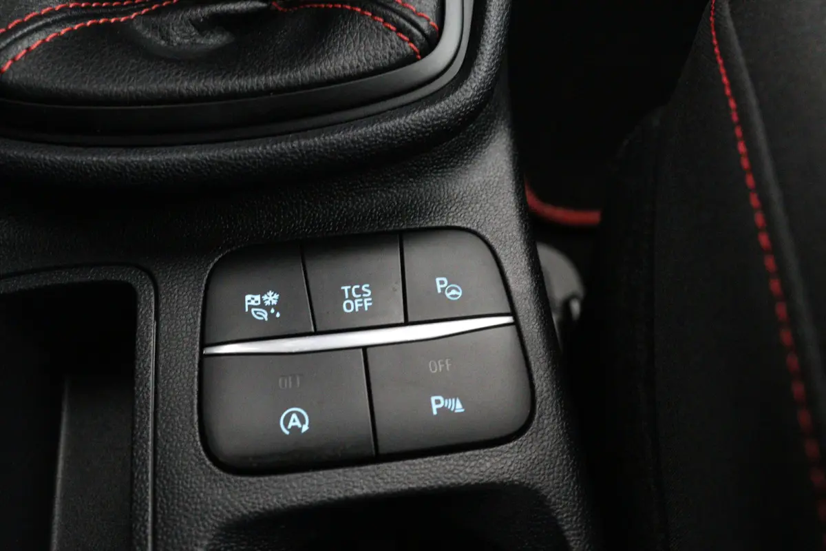 1.0 EcoBoost Hybrid ST-Line X | Dealer Onderhouden! | LED | Winterpack | B&O | Camera | Clima | Navi | Cruise | Parkeersensoren V+A | Keyless | DAB | Lichtmetalen Velgen
