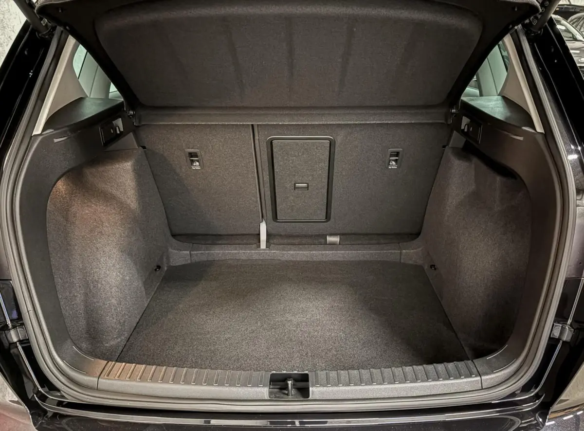 1.0 TSI Move|1e EIGENAAR|STOELVERWARMING|LEDER|KEYLESS|ADAPT. CRUISE