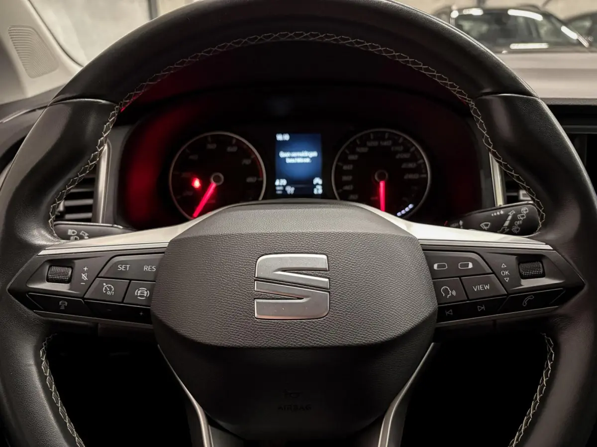 1.0 TSI Move|1e EIGENAAR|STOELVERWARMING|LEDER|KEYLESS|ADAPT. CRUISE