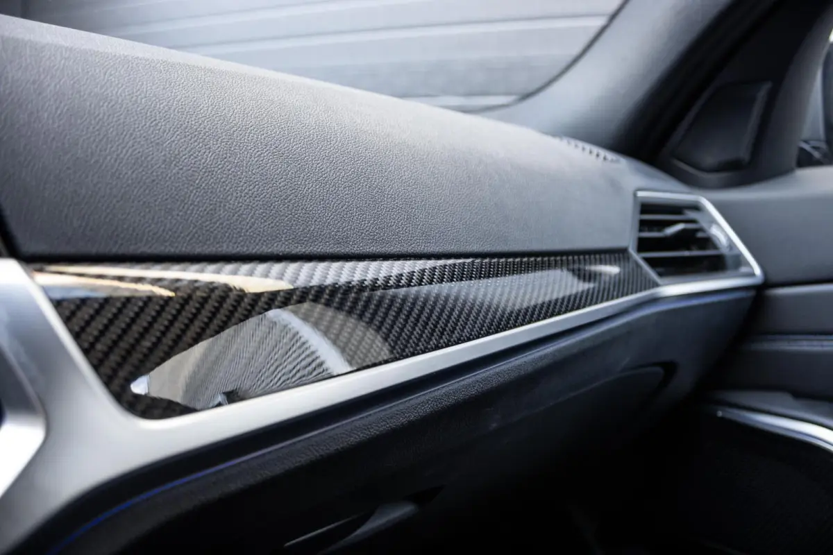318i M-Sport 4-Cil | PANO | CARBON | DRAVITGRAU | ALCANTARA | CARPLAY | 50 JAHRE