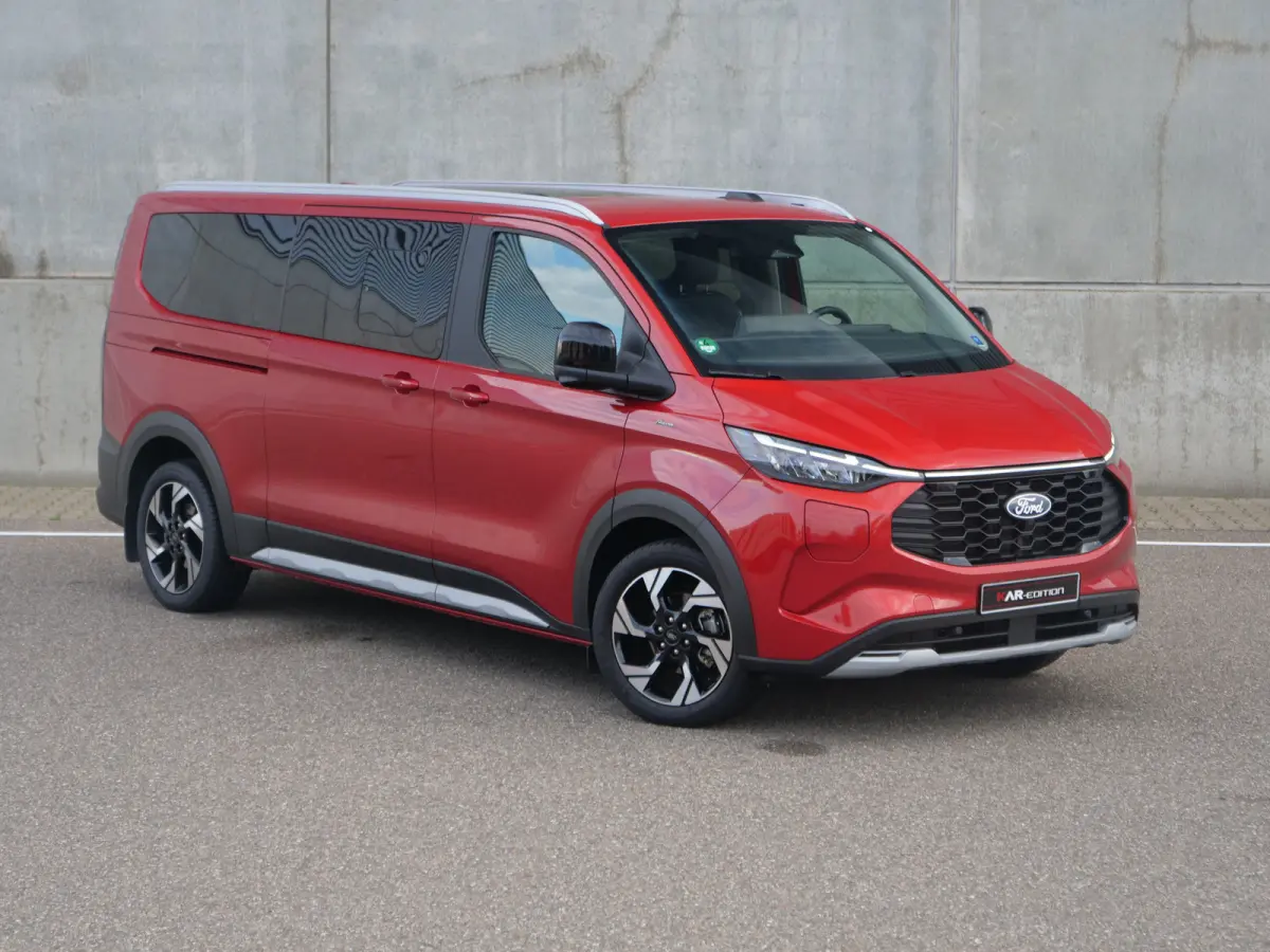 Tourneo 2.5 PHEV L2H1 Titanium | 8-persoons | Active | B&O sound | panorama..