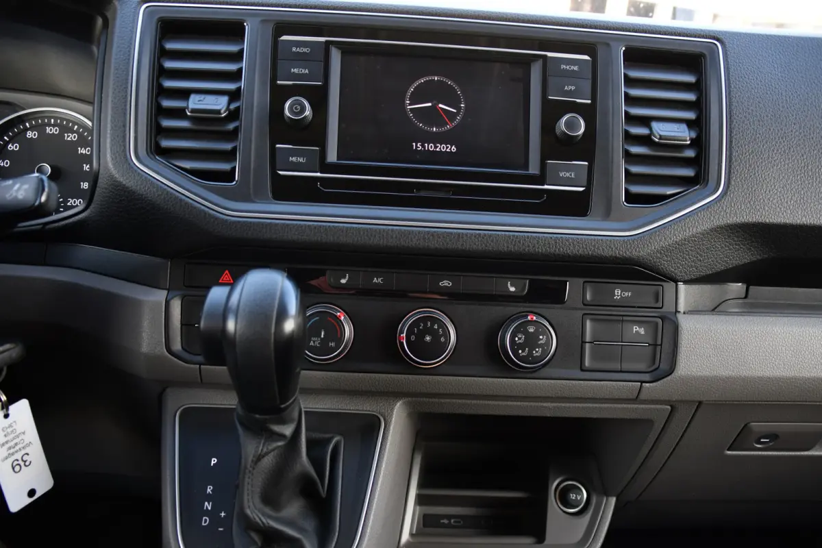 35 2.0 TDI L3H3 PB Edition Camera, Cruise, Carplay, Stoelverwarming, 177pk, LED, Geveerde Stoel, Voorruit verwarming, Massage Stoel, Uniek!