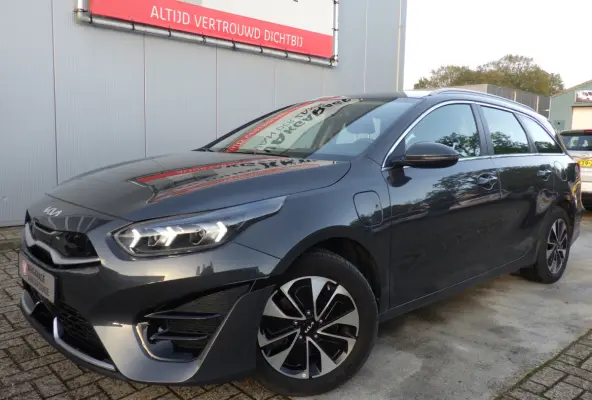 1.6 GDI Plug-In PHEV DynamicLine, Camera, Cruise, Facelift!