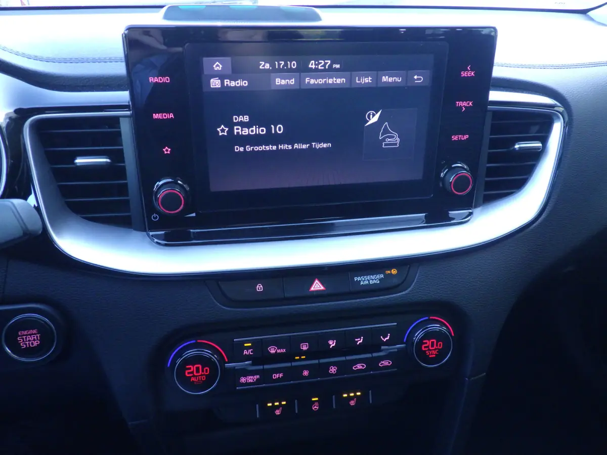 1.6 GDI Plug-In PHEV DynamicLine, Camera, Cruise, Facelift!