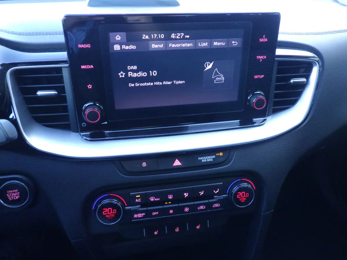 1.6 GDI Plug-In PHEV DynamicLine, Camera, Cruise, Facelift!