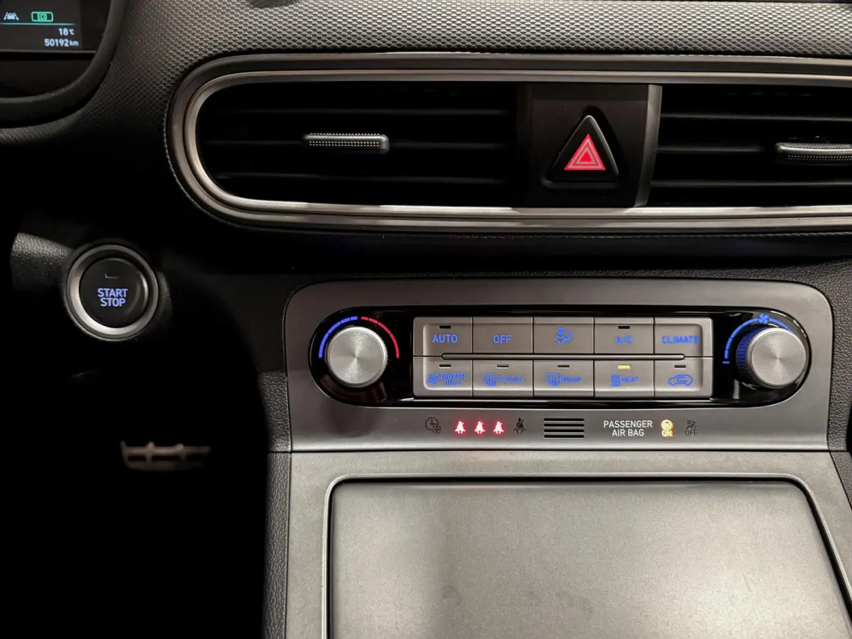EV Comfort Smart 64 kWh|1e EIGENAAR|SOH 99%|ADAPT.CRUISE|CLIMATE|KEYLESS|CARPLAY