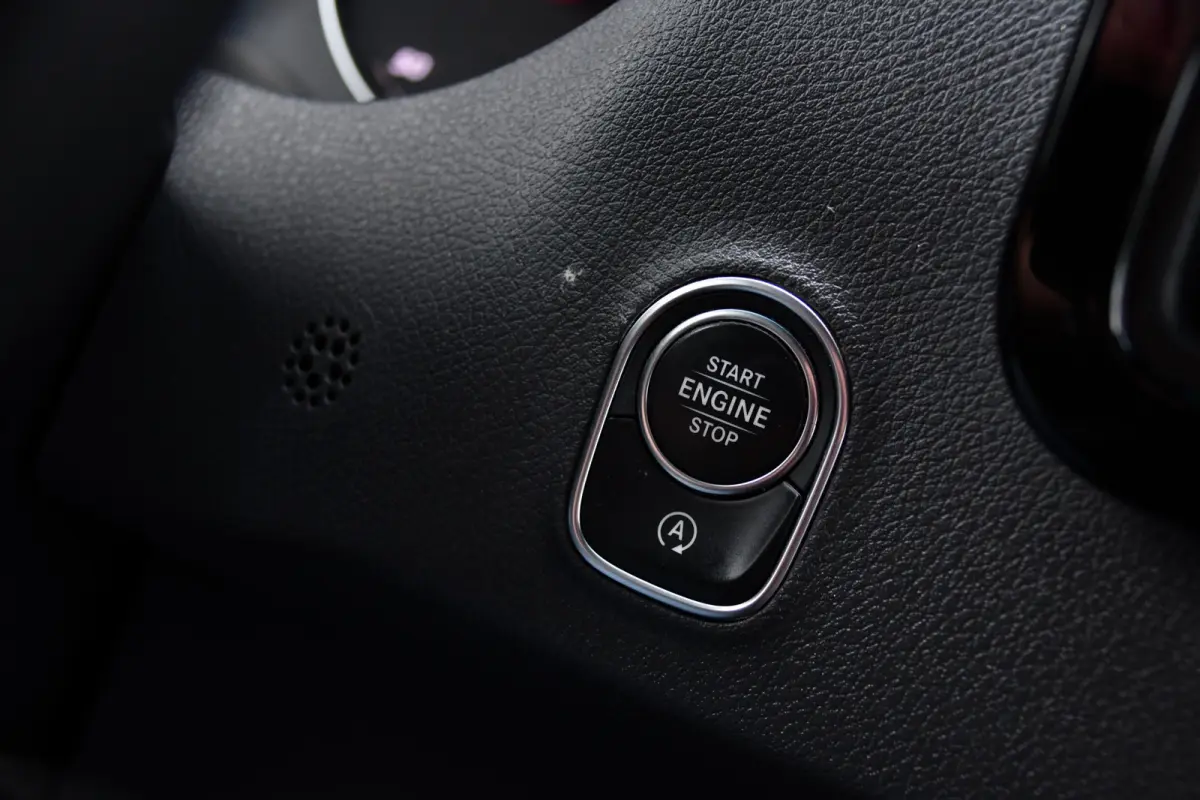 317 1.9 CDI L2H2 RWD PB Edition 360 Camera, Carplay, Cruise, 3500kg Trekhaak, Stoelverwarming, Standkachel, Automaat, 10,5'' Mbux, Uniek!