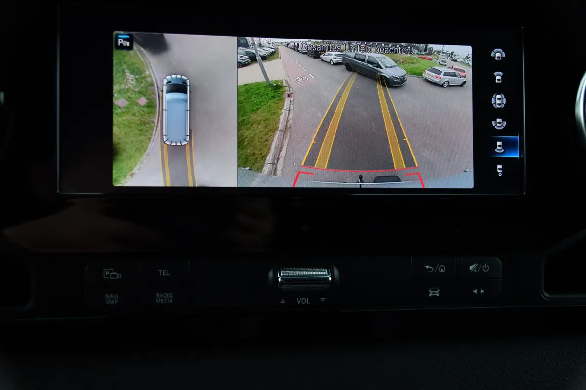 317 1.9 CDI L2H2 RWD PB Edition 360 Camera, Carplay, Cruise, 3500kg Trekhaak, Stoelverwarming, Standkachel, Automaat, 10,5'' Mbux, Uniek!