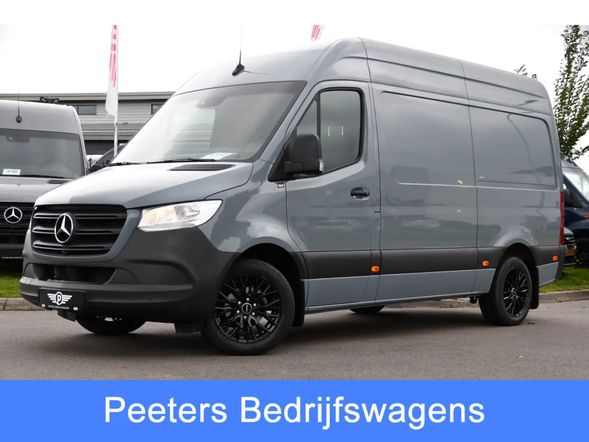 317 1.9 CDI L2H2 RWD PB Edition 360 Camera, Carplay, Cruise, 3500kg Trekhaak, Stoelverwarming, Standkachel, Automaat, 10,5'' Mbux, Uniek!