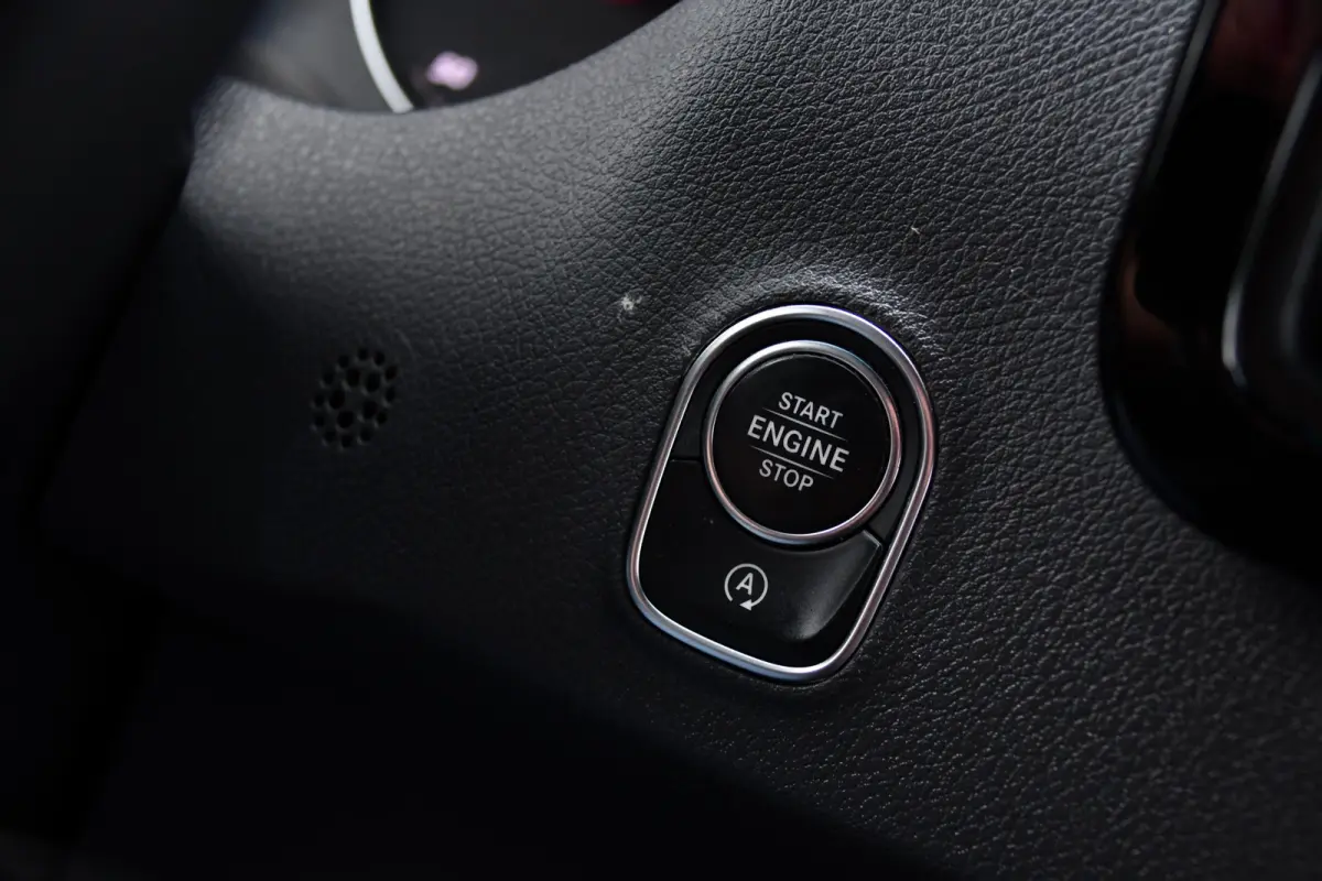 317 1.9 CDI L2H2 RWD PB Edition 360 Camera, Carplay, Cruise, 3500kg Trekhaak, Stoelverwarming, Standkachel, Automaat, 10,5'' Mbux, Uniek!