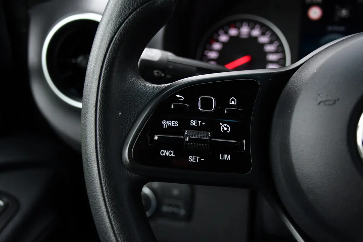 317 1.9 CDI L2H2 RWD PB Edition 360 Camera, Carplay, Cruise, 3500kg Trekhaak, Stoelverwarming, Standkachel, Automaat, 10,5'' Mbux, Uniek!