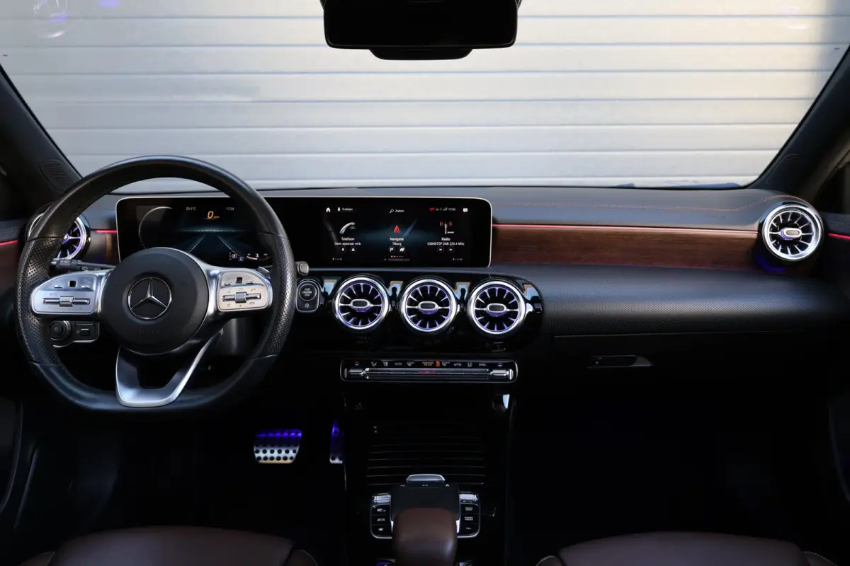 200 AMG Line LED/VIRTUAL/SFEER/PANORAMADAK/LEER+S.VERWARMING+MEMORY/360/LINE/ACC/ECC/12 MDN GARANTIE!