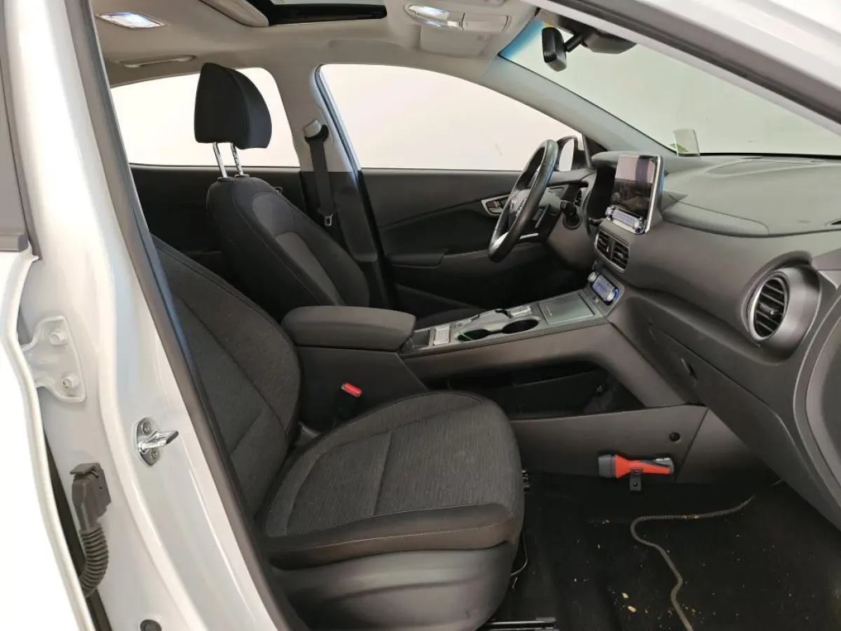 EV FASHION SKY 64 kWh (100% SOH) I 3-FASE LADEN I SCHUIF/KANTELDAK I WARMTEPOMP I UNIEKE KM-STAND