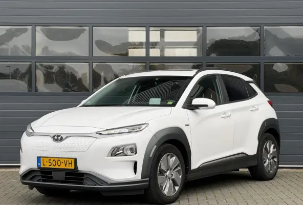 EV FASHION SKY 64 kWh (100% SOH) I 3-FASE LADEN I SCHUIF/KANTELDAK I WARMTEPOMP I UNIEKE KM-STAND
