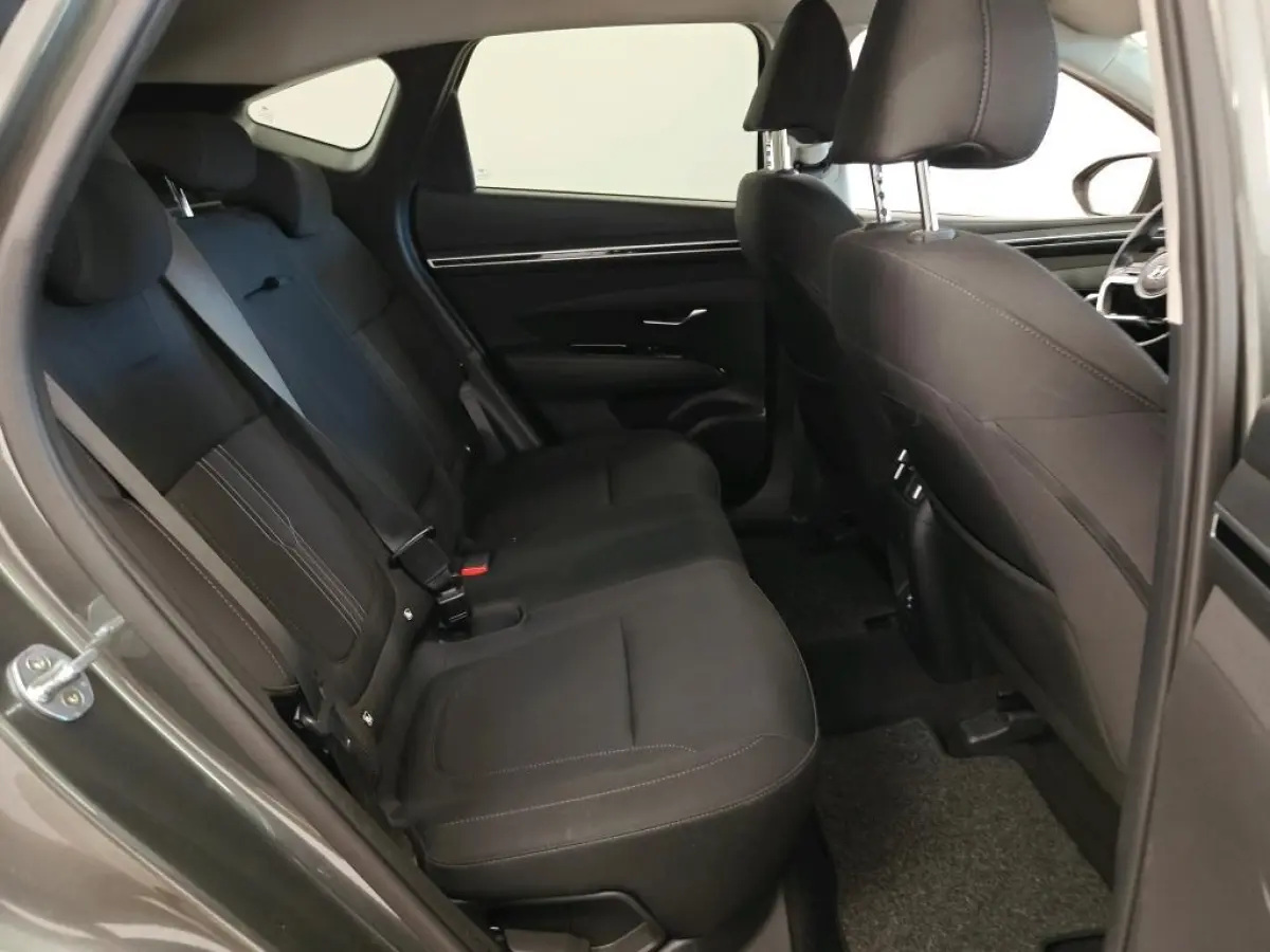 1.6 T-GDI PHEV COMFORT SMART 4WD (93% SOH) I AUTOMAAT I TREKHAAK I P-CAMERA I CLIMATE CONTROL I ADAPTIVE CRUISE CONTROL