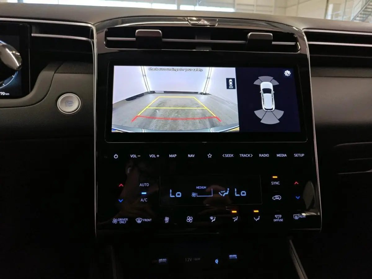 1.6 T-GDI PHEV COMFORT SMART 4WD (93% SOH) I AUTOMAAT I TREKHAAK I P-CAMERA I CLIMATE CONTROL I ADAPTIVE CRUISE CONTROL