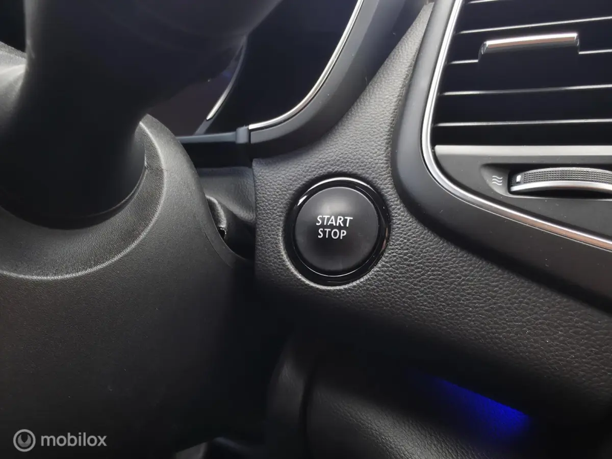 1.6 TCe / Bose / Half leder / Navi