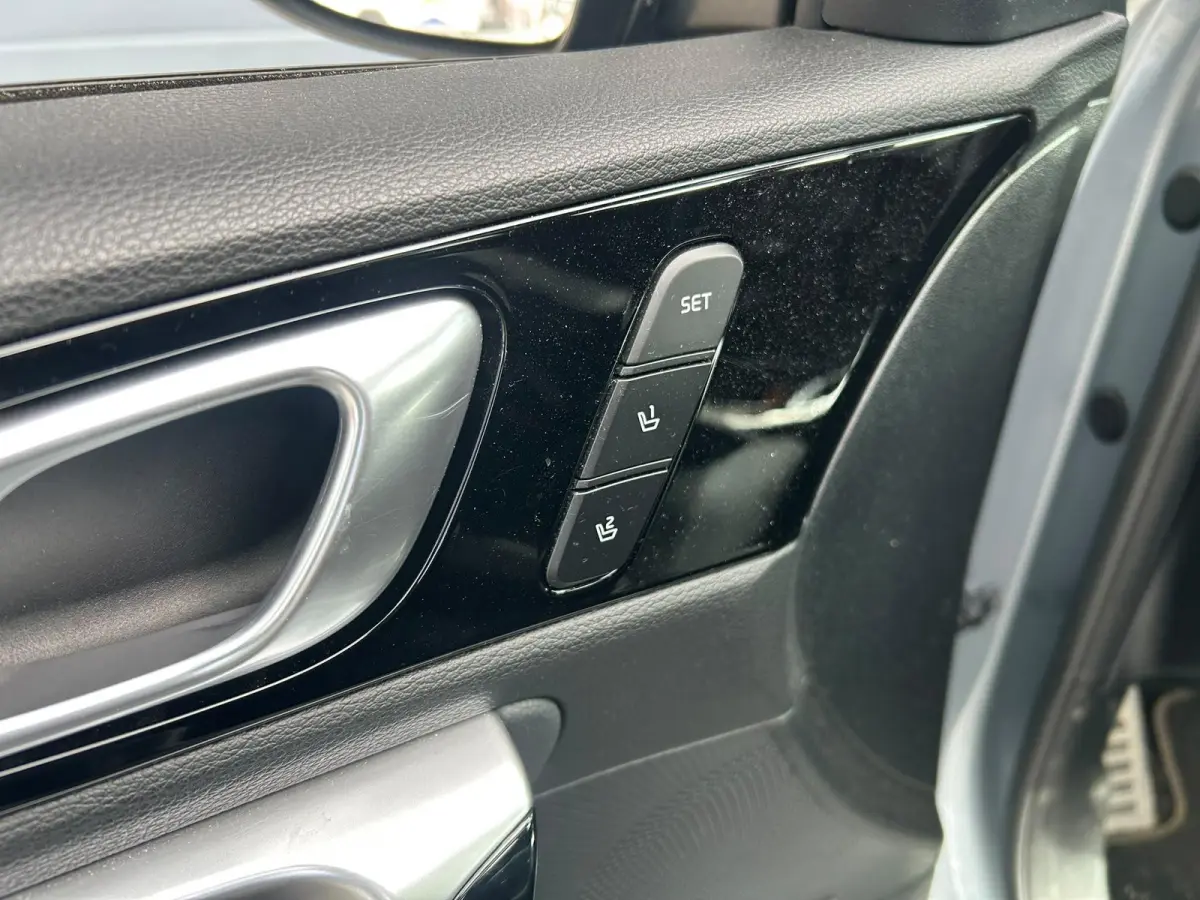1.4 T-GDI GT-PLUSLINE I AUTOMAAT I MEMORY SEATS I STOELVERWARMING I P-CAMERA I APPLE CARPLAY
