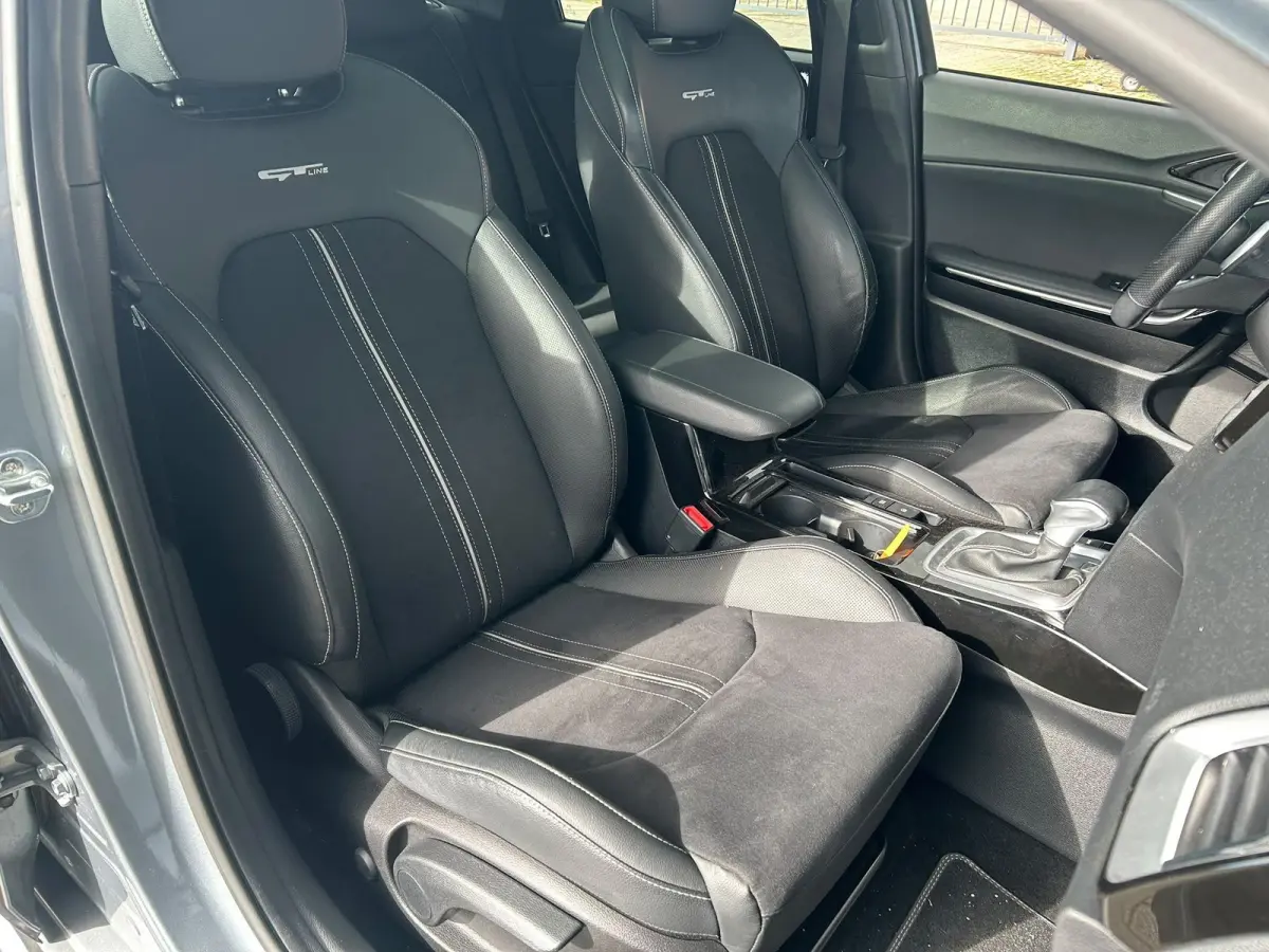 1.4 T-GDI GT-PLUSLINE I AUTOMAAT I MEMORY SEATS I STOELVERWARMING I P-CAMERA I APPLE CARPLAY