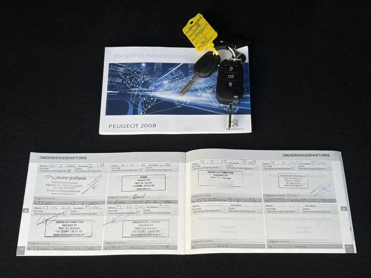 1.2 PureTech Allure ✓1e Eigenaar✓Pano✓Camera✓Navi✓D-riem vv in 2024✓Trekhaak✓Dealer Onderhouden✓Carplay✓Clima✓Cruise✓110pk✓Halfleder✓Pdc✓Lm velgen✓N.A.P✓Apk t