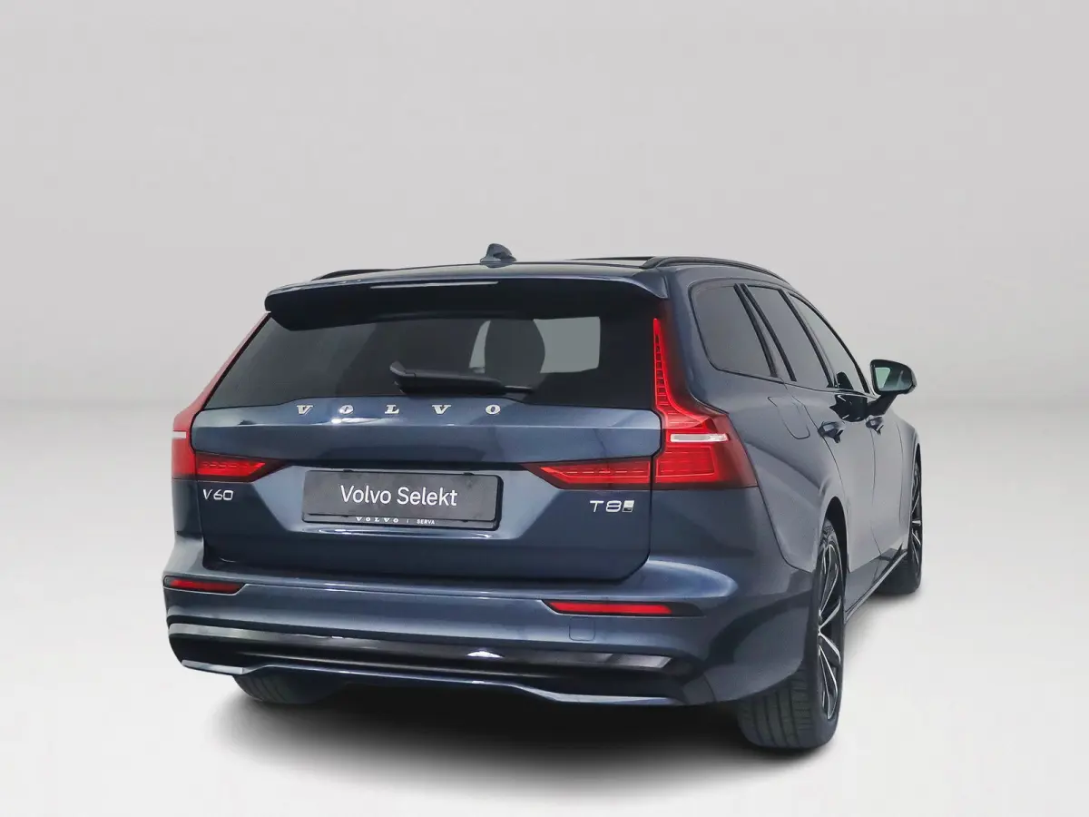 T8 Plug-in hybrid AWD Plus Dark | SOH 100% | Panoramadak | 360° camera | Head-up display | Harman Kardon | Stoel- en stuurverwarming | Trekhaak