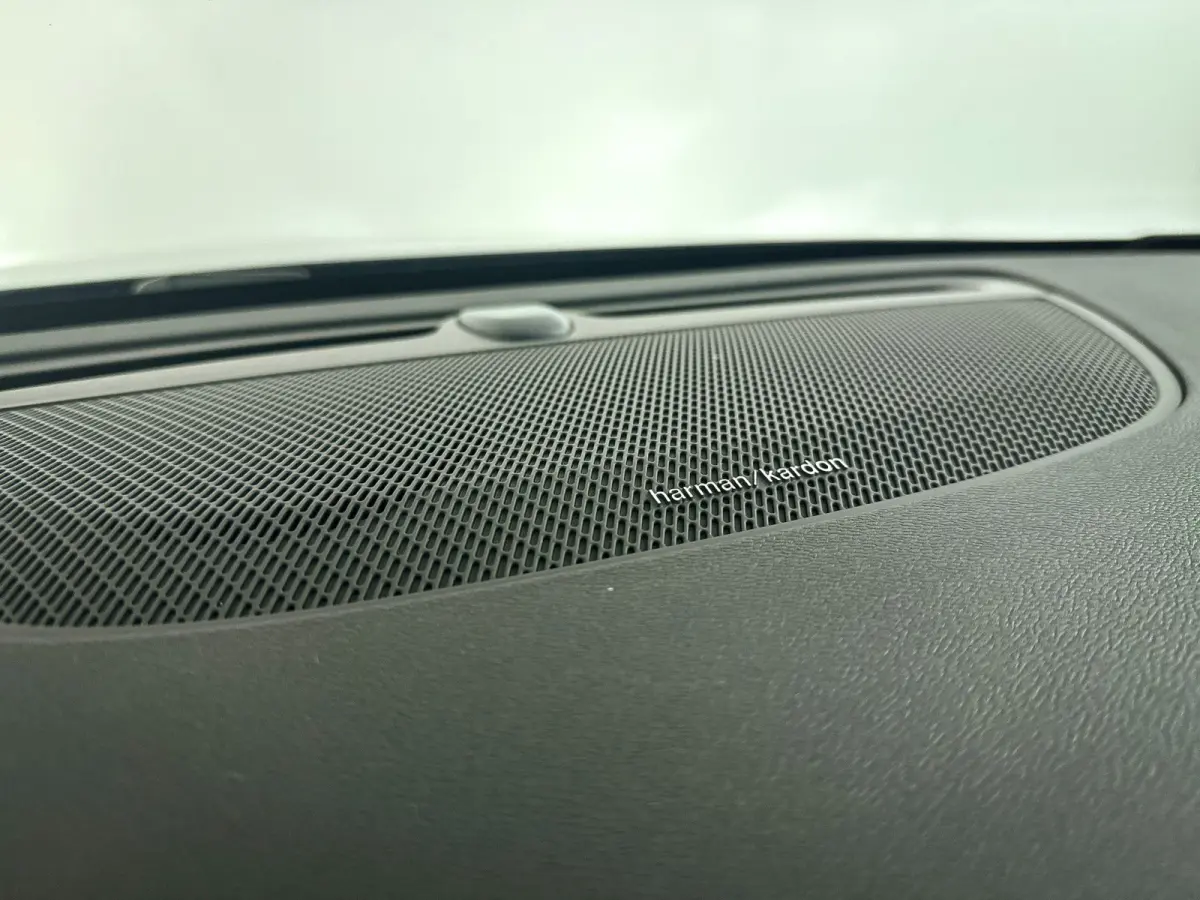 T8 Plug-in hybrid AWD Plus Dark | SOH 100% | Panoramadak | 360° camera | Head-up display | Harman Kardon | Stoel- en stuurverwarming | Trekhaak
