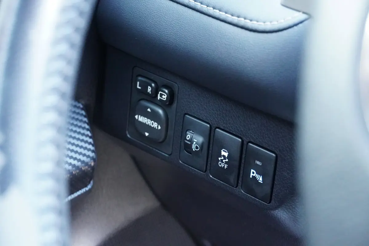 2.0 Style 4WD NAP Clima/Cruise/Trekh./Camera
