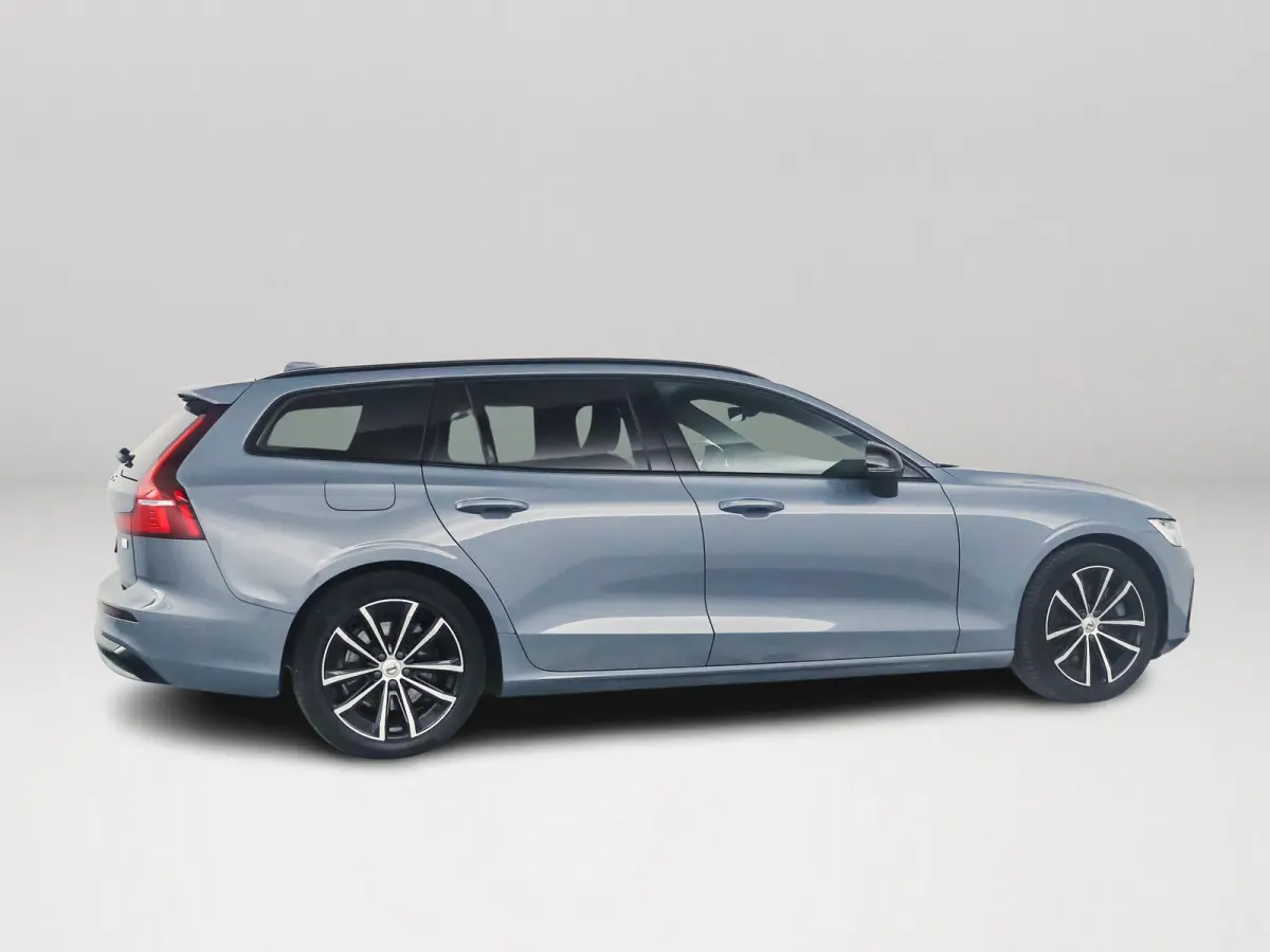 T6 Plug-in hybrid AWD Plus Dark | Parkeercamera | Harman Kardon | Stoel- en stuurverwarming | Trekhaak