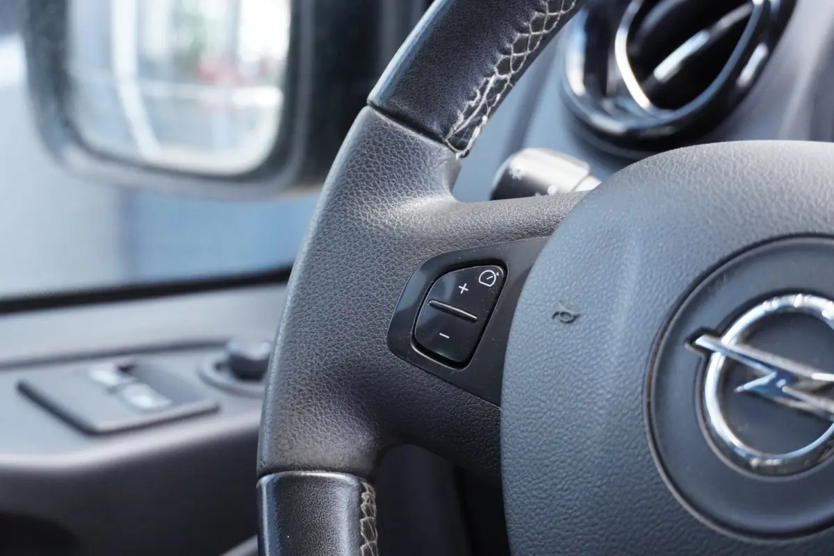 1.6 CDTI L1H1 DC Sport NAP Airco/Cruise/PDC+Cam