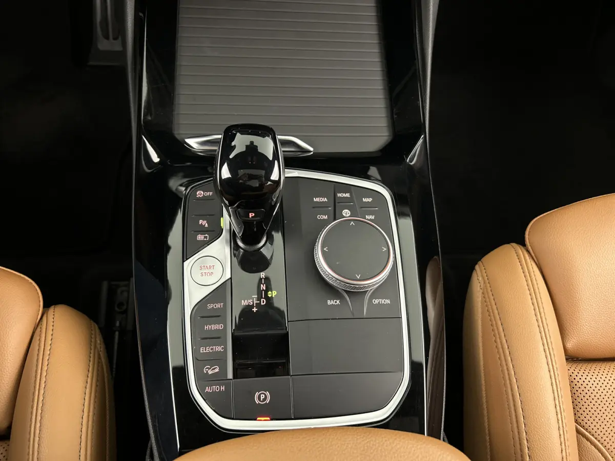xDrive30e M-Sport High Exe. Pano-dak/Adap.Cruise/Memory/Head-Up Display