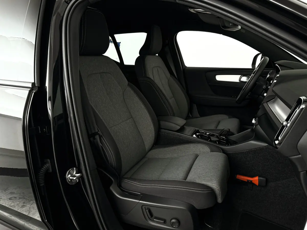 B4 Plus Dark | Parkeercamera | Harman Kardon | Stoel- en stuurverwarming | Trekhaak