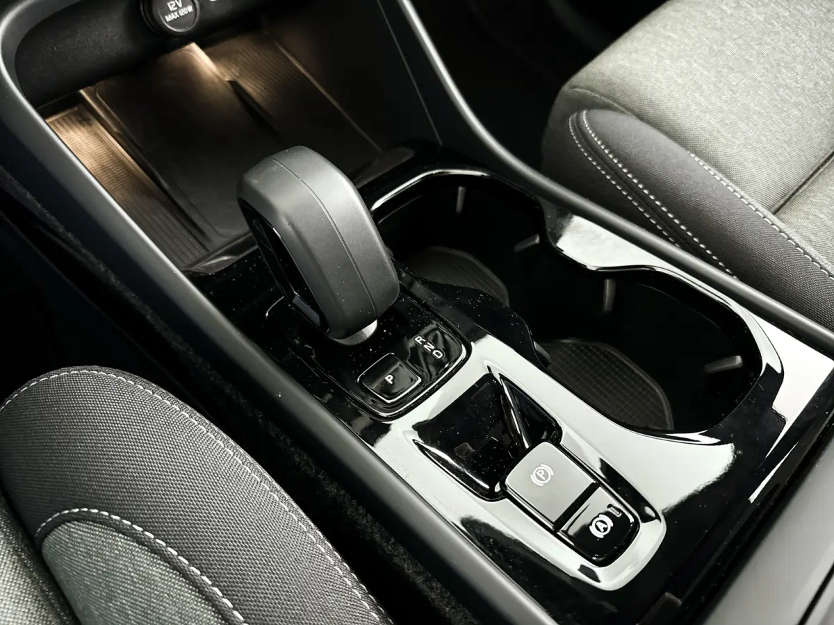 B4 Plus Dark | Parkeercamera | Harman Kardon | Stoel- en stuurverwarming | Trekhaak