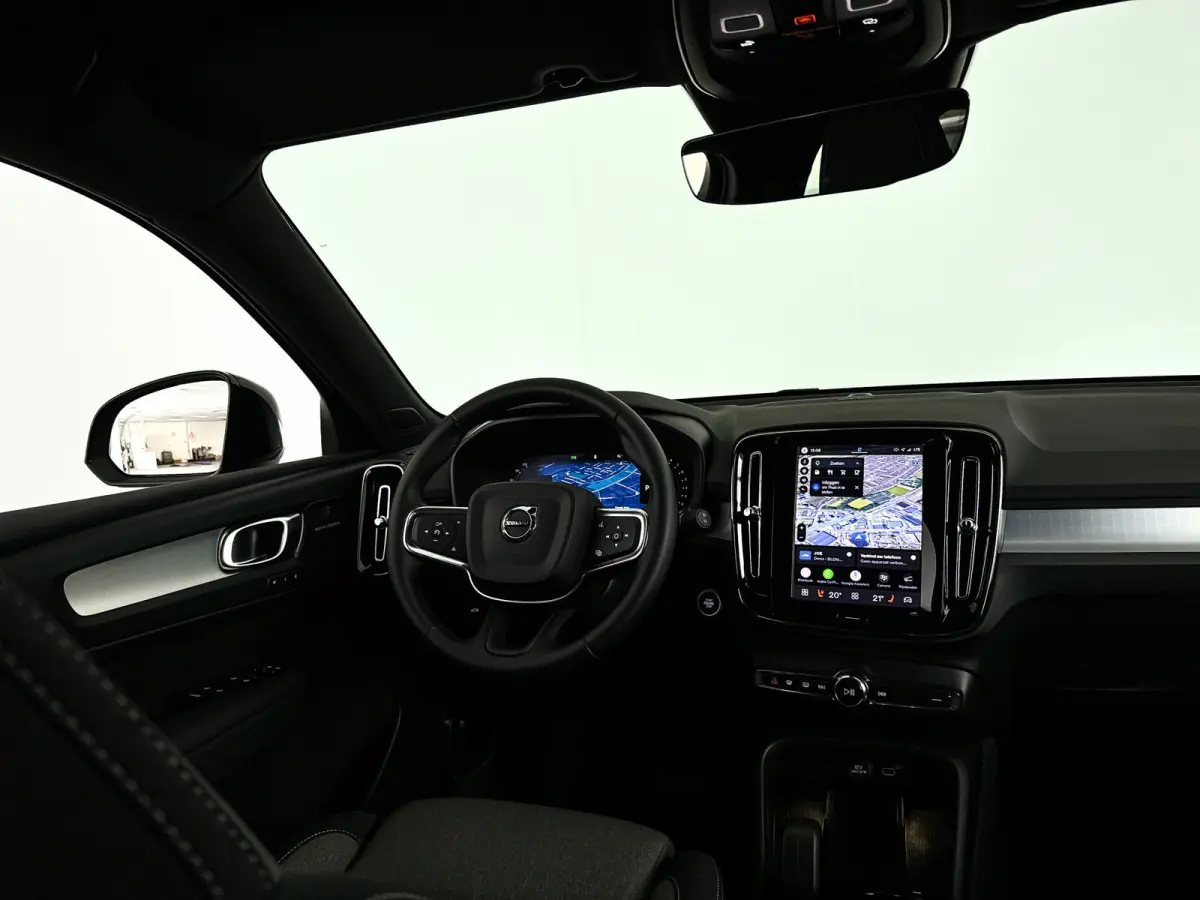 B4 Plus Dark | Parkeercamera | Harman Kardon | Stoel- en stuurverwarming | Trekhaak