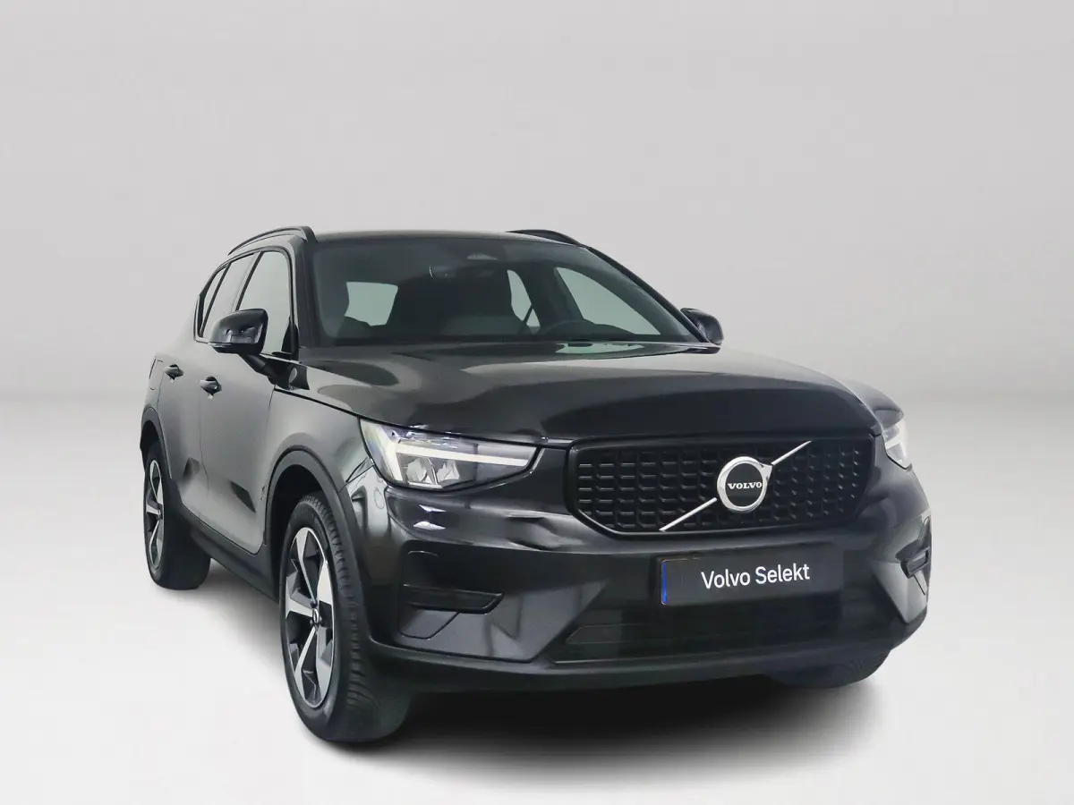 B4 Plus Dark | Parkeercamera | Harman Kardon | Stoel- en stuurverwarming | Trekhaak