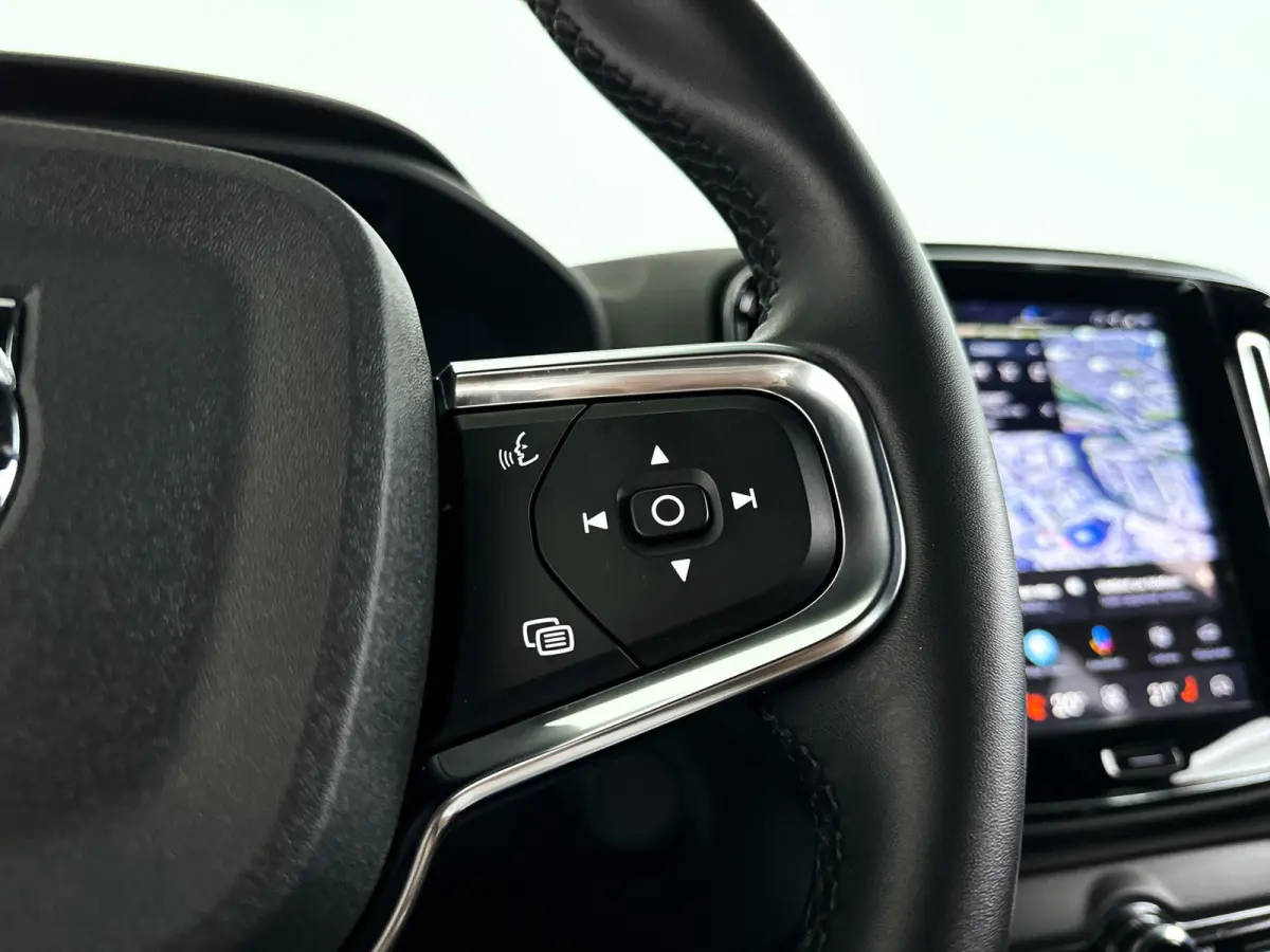 Single Motor Extended Range Plus 82 kWh | Parkeercamera | Harman Kardon | Stoel- en stuurverwarming | Trekhaak