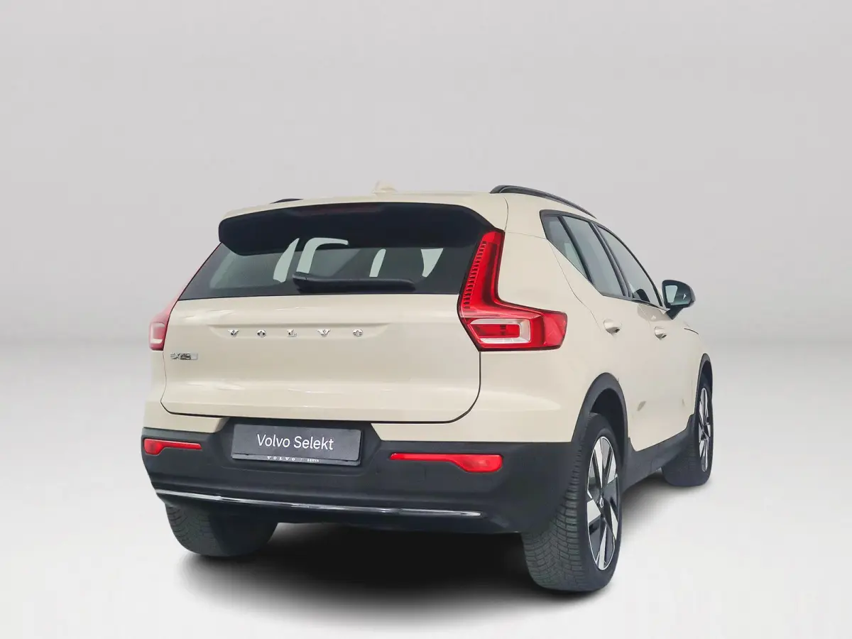 Single Motor Extended Range Plus 82 kWh | Parkeercamera | Harman Kardon | Stoel- en stuurverwarming | Trekhaak