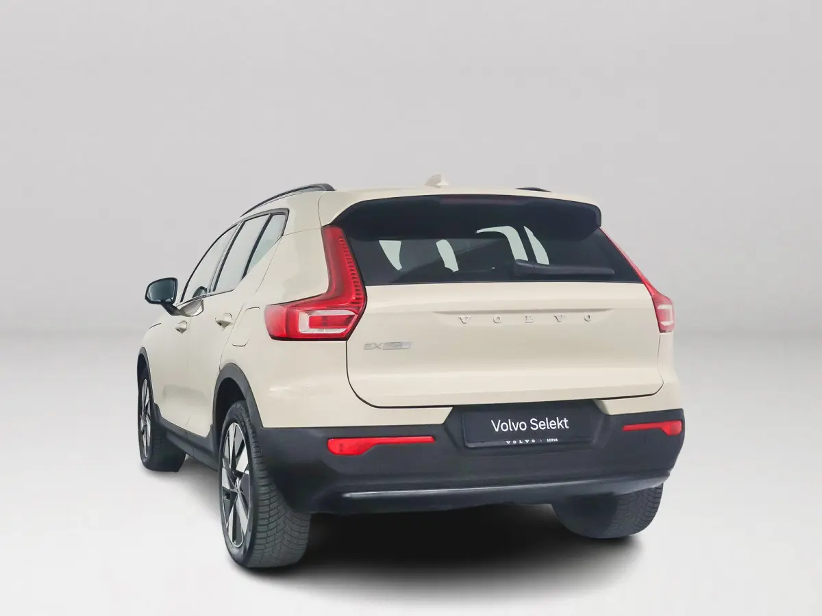 Single Motor Extended Range Plus 82 kWh | Parkeercamera | Harman Kardon | Stoel- en stuurverwarming | Trekhaak
