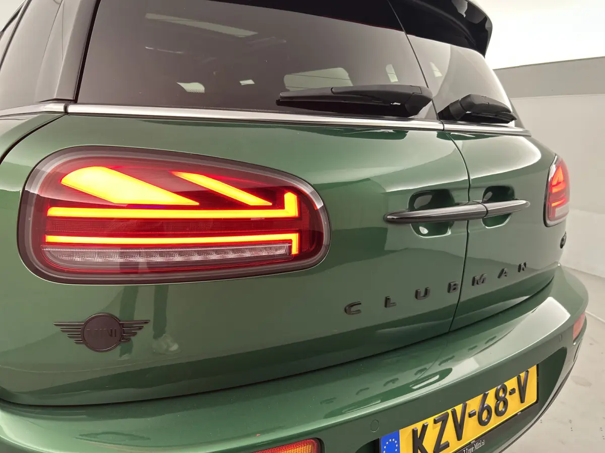 1.5 Aut. Cooper Premium Plus Pano-dak/Head-Up Display/Memory