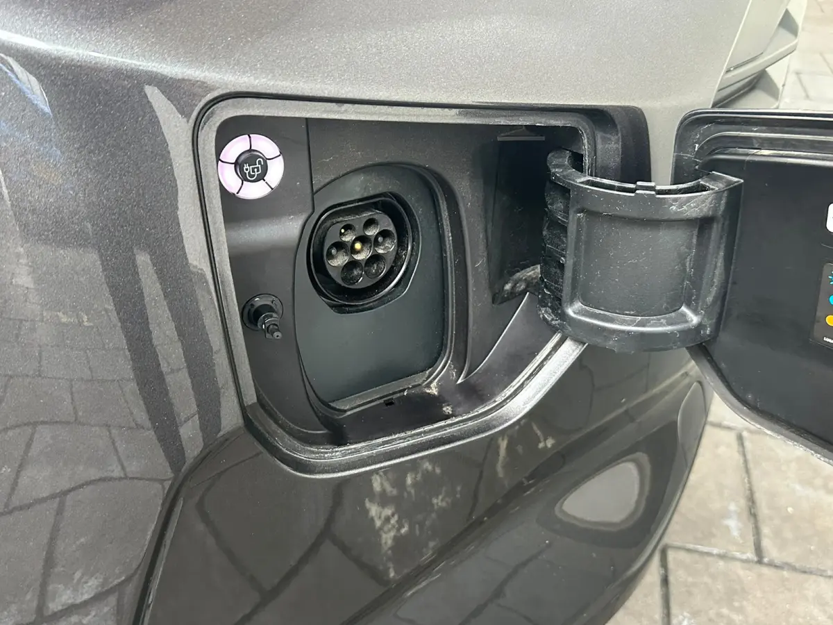 340 2.5 PHEV L2H1 Limited 9-Persoons | Incl. BTW | Schuifdeur Links & Rechts | Driver Assistance Pack | Navigatie | Camera | Clima | Adaptive Cruise | Dodehoek Detectie |