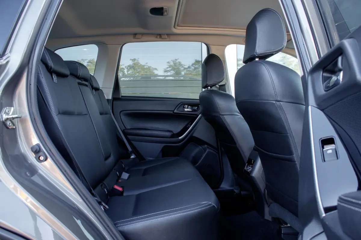 2.0 CVT Premium | Eyesight | Trekhaak | Navigatie | Lederen bekleding |